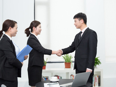 與某某公司合作簽約現場圖